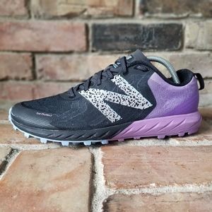 V2 Wtunknp2 Running Shoes Womens 